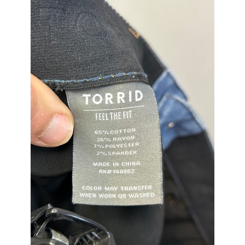 Torrid Jeans Women 16R Blue Bombshell Skinny High Rise Stretch Medium Wash - Picture 4 of 9